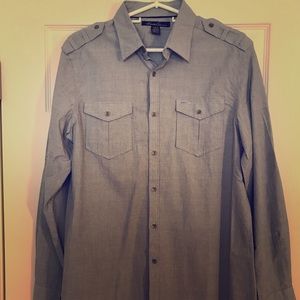 Men’s Kenneth Cole casual button down shirt sz M